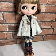 ブライスアウトフィット♡ボアショートジャケット／ライトベージュ＆ミニスカート