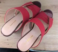 marie claire bis（マリ クレール ビス）赤 ヒールサンダルのサムネイル