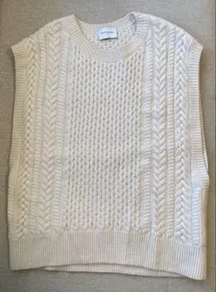 Item thumbnail for item ae661a6d-bc20-4898-a313-a9eb02b74e52