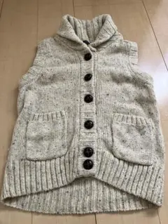 アーバンリサーチ　ニットベスト