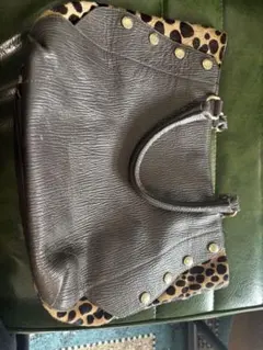 グレー レザー ヒョウ柄 バッグ 中型