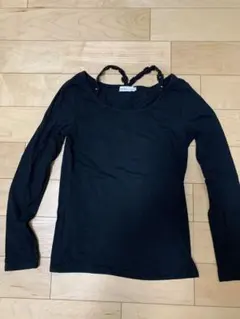 earth music&ecology ブラック長袖Tシャツ S