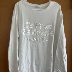 長袖Tシャツ　ロゴのサムネイル