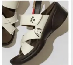 Re:getA リゲッタ×スヌーピー　クロスレザー　コンフォートサンダル 厚底のサムネイル