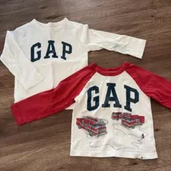 GAP 長袖Tシャツ 2枚セット