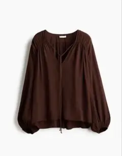 H&M オーバーサイズレーヨンブラウスのサムネイル