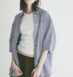 【新品未使用】CLANE ストライプ柄 半袖シャツのサムネイル
