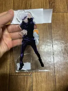 呪術廻戦　キャラアクリルフィギュア　五条悟