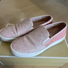 お値引き中‼︎MICHAEL KORS ピンク スリッポンスニーカー