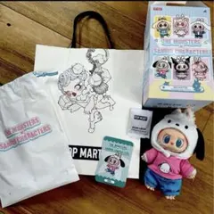 未使用 LABUBU ラブブ サンリオ ぬいぐるみペンダント ポチャッコ 紙袋付