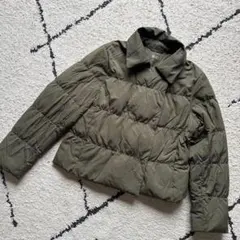 24年モデル　UNIQLO:C　ショート丈ダウンジャケット　オリーブ　Sサイズ