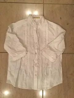 ファミリア未使用140白シャツ 半額