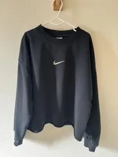 ナイキ　トレーナー
