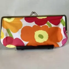 【美品】マリメッコ がま口ポーチ ウニッコ 横長 マルチ　メガネケースなどに