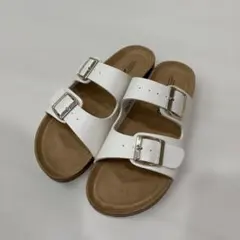 Item thumbnail for item bb8bdb74-43e7-44c8-8e37-70565fde915f