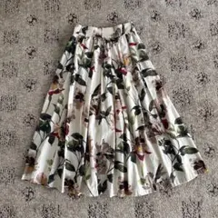 ZARA WOMAN フラワープリント フレアスカート