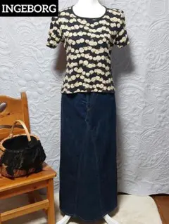 INGEBORG　インゲボルグ　総ローズ柄Tシャツ　M