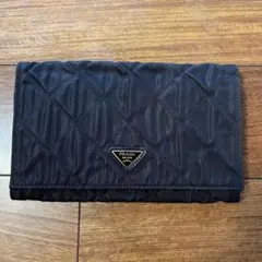 PRADA 二つ折り 財布 キルト