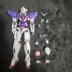 メタルビルド　ガンダムエクシア トランザムVer.のサムネイル