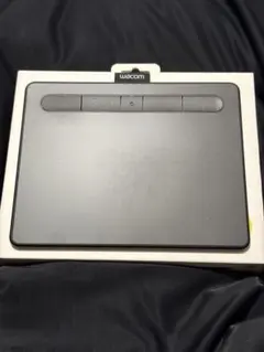 Wacom Intuos ペンタブレット 本体 板タブ