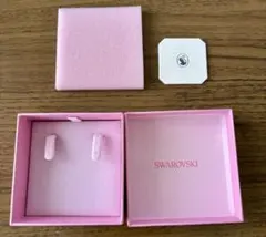 SWAROVSKI ギフトボックス 空箱 ピンク - メルカリ