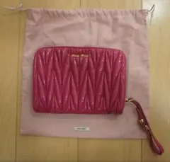 Item thumbnail for item 869a70ca-593d-493f-89b7-a174c6fc2cc3