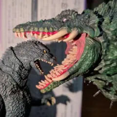 初版　S.H.MonsterArts ビオランテのサムネイル