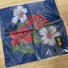 藍染　ハイビスカス柄 ハンカチ