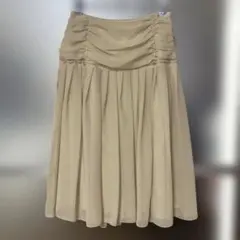 【ノーベスパジオ】38/M ベージュ ひざ丈 シフォン フレア スカートのサムネイル