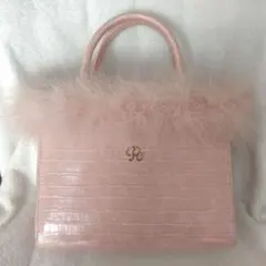 りゅうちぇるコラボ　ファー付きピンククロコダイル風バッグ