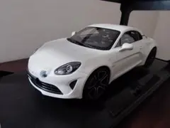 ノレブ 1/18 アルピーヌ A110 2017 メタリックホワイト ミニカーのサムネイル