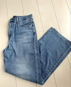 UNIQLO ユニクロ ワイドストレートデニム 26