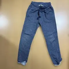 数回使用H&Ｍ柔らかい薄手デニム？ズボンサイズ135ポケットあり