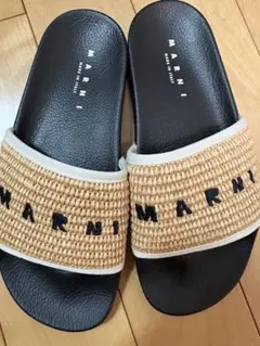 MARNI ラバーサンダル ロゴスライドサンダル 38サイズ　24.5-25cmのサムネイル