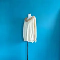 864 プロポーションボディドレッシング　リアルファー襟 長袖セーター　アンゴラ