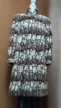 着丈98cm✨ファビオモンテガ ✨希少ロシアリス ファー Aライン なめし柔らか