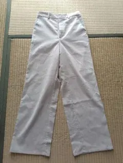 週末限定価格❕️GU コーディロイワイドパンツ オフホワイト