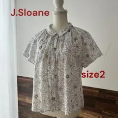 あーちゃん 様専用♦︎ジェイスローアン　リバティ　花柄　チビ襟シャツ　ブラウスのサムネイル