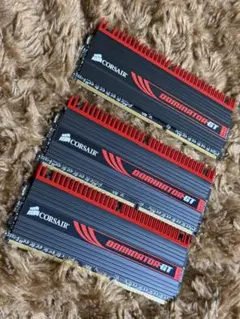 CORSAIR DOMINATOR-GT DDR3メモリ 2×3 GB