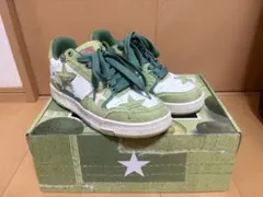 Kaalixto 緑色の星形刺繍スニーカー