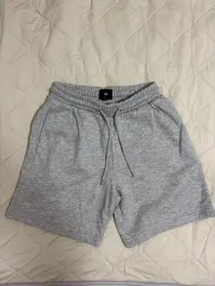 H&M ハーフパンツ　新品