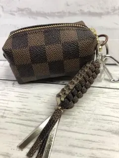 Item thumbnail for item 7bc7f564-6b36-45a1-b9e3-7a440c6bfb7a