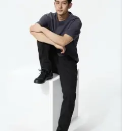 UNIQLO EZYジーンズ M Black