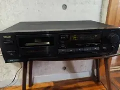 TEAC R-540 カセットプレーヤーのサムネイル