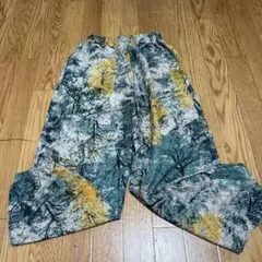 子供服 女の子 SHEIN 長ズボン グリーン系 130~140サイズ程 未使用