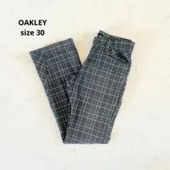 【美品】サイズ30 OAKLEY チェック柄 ゴルフパンツ メンズスポーツウェア