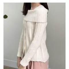 アイボリー　ニット