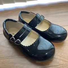 キャサリンコテージ　ハートバッグルエナメル靴　黒色　19センチ　フォーマル