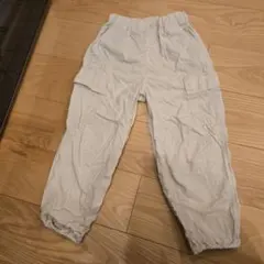 UNIQLO カーゴパンツ ベージュ 120cm