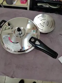 Item thumbnail for item 8c0587b9-16c9-492a-b385-264f64f9c140